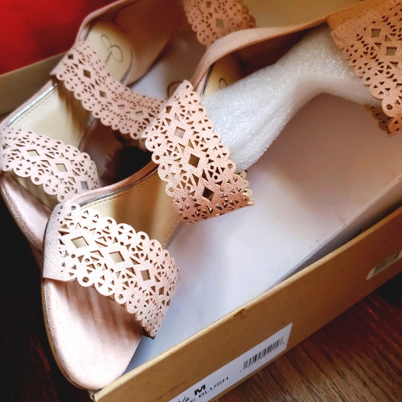 Suede 7.5 NWT J. Simpson Heels - Picture 8 of 13